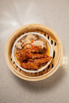 排骨拼鳳爪