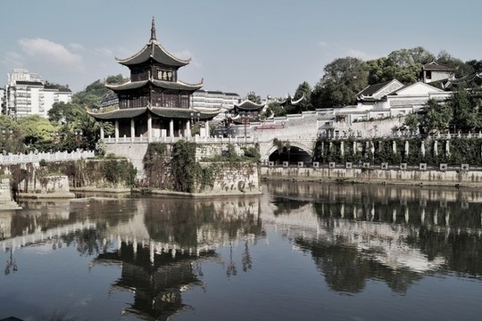 甲秀樓