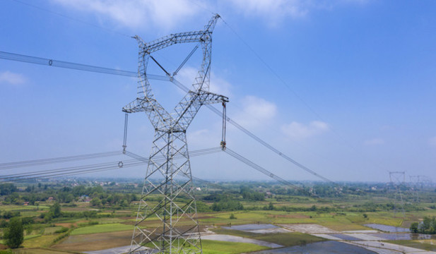 南荊一線特高壓輸電線路