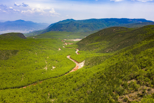 航拍云南大理山區(qū)風(fēng)貌