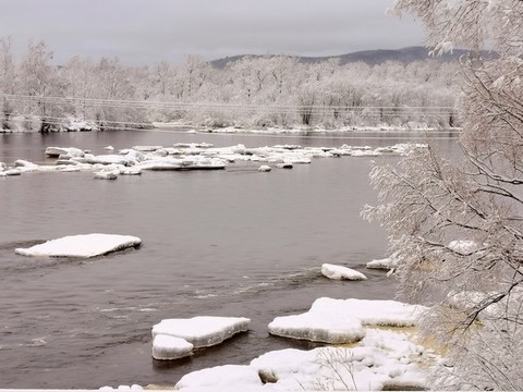 春天的雪掛