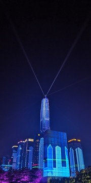 深圳夜景燈光秀平安金融大廈