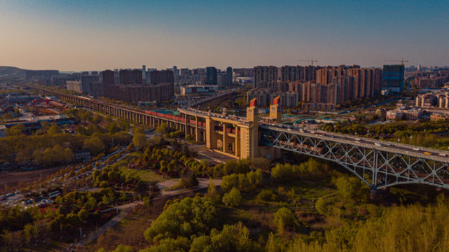 南京長(zhǎng)江大橋