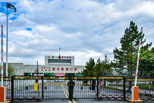 新疆霍爾果斯國門口岸