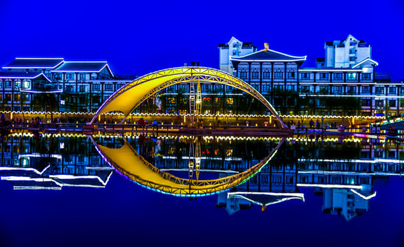 敦煌黨河夜光