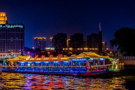 天津之眼天津眼摩天輪海河夜景