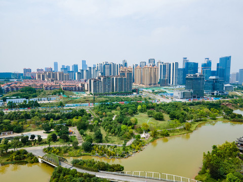 航拍南寧五象新區(qū)五象湖公園
