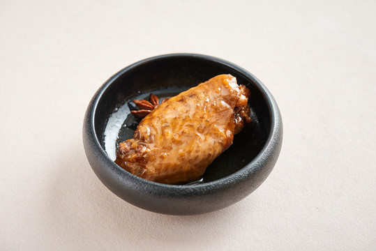鹵雞翅