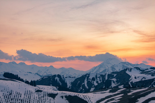 雪山