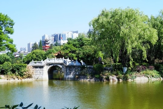曲靖麒麟公園