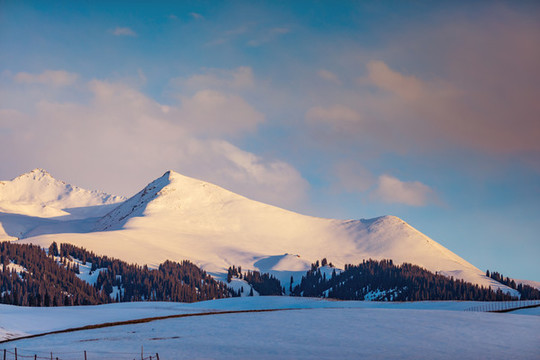 雪山