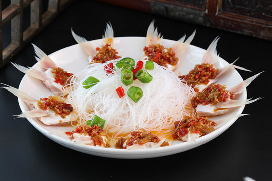 剁椒鮰魚翅