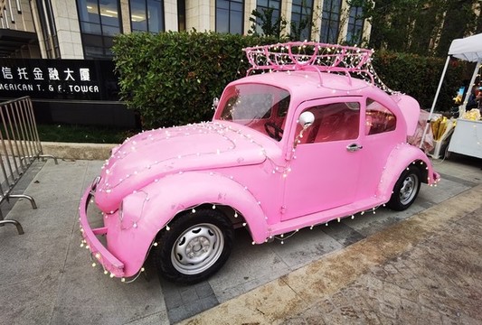 卡通車