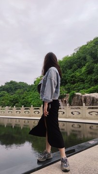 美人側(cè)臉