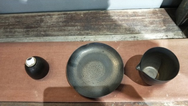 古銅碗