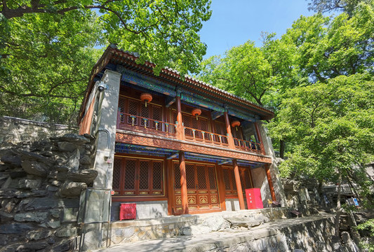 龍王堂