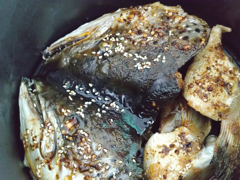 烤三文魚(yú)頭