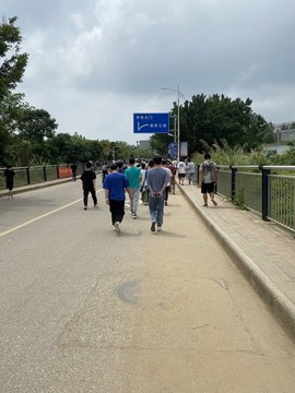 大學(xué)校園高校