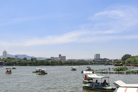 濟(jì)南大明湖風(fēng)景區(qū)