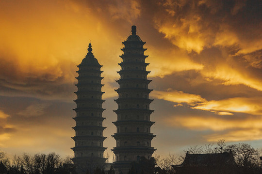 中國山西太原市雙塔風(fēng)光