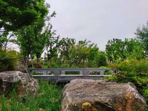 現(xiàn)代方正小石橋
