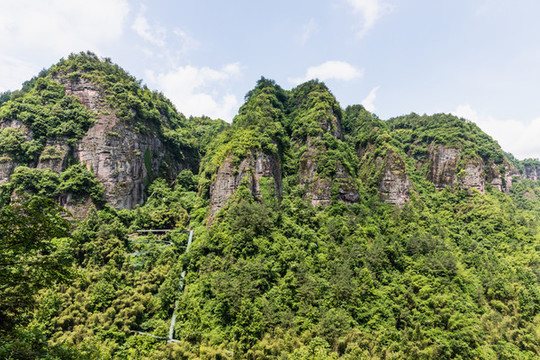 新昌穿巖十九峰