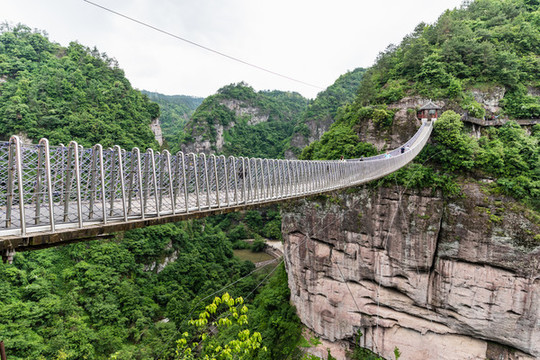 新昌穿巖十九峰