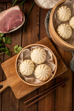 肉包子