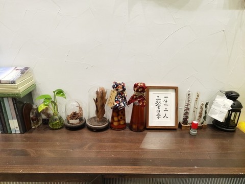 室內(nèi)復(fù)古裝設(shè)