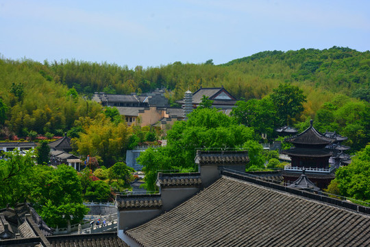 寶華山建筑