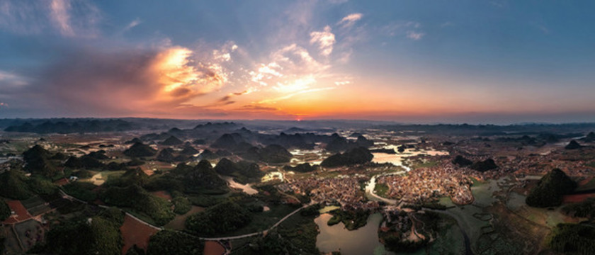 山水景區(qū)俯拍
