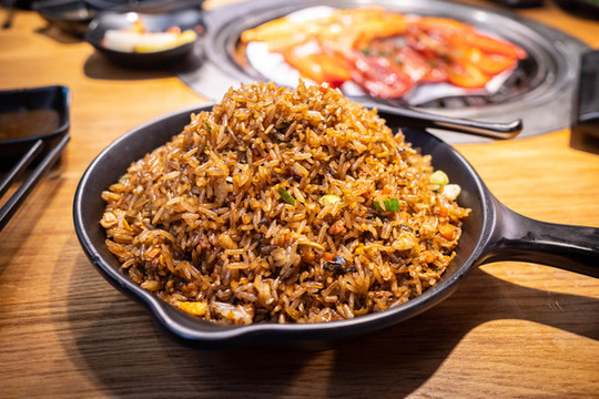 醬油炒飯