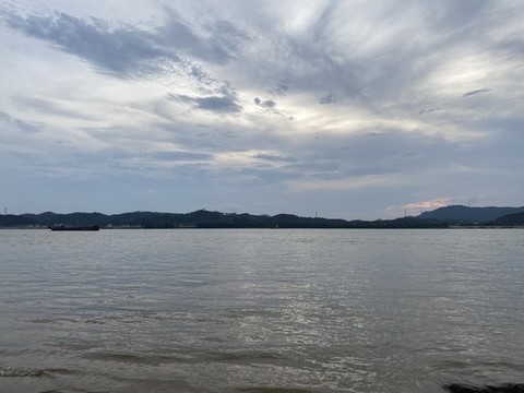 水天一色