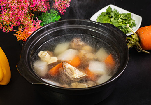 蘿卜骨頭湯