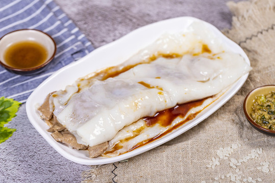 豬肝腸粉