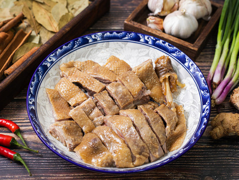 鹵雞飯
