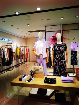 女裝展示