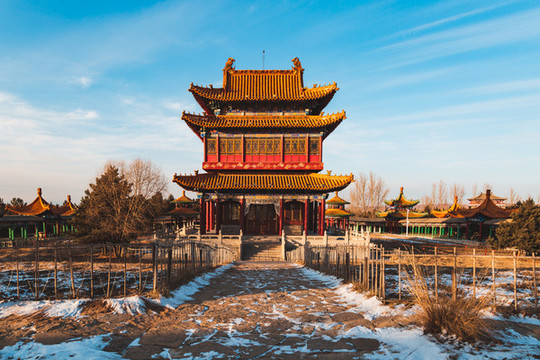 和林盛樂百亭園的仿古建筑
