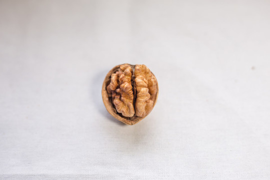 紙皮核桃