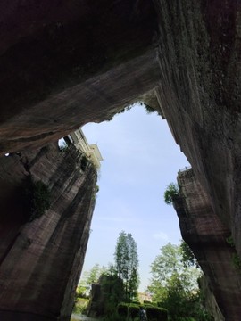 蓮花山