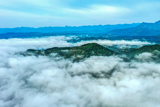 清江風(fēng)光