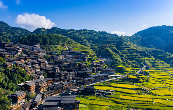 貴州西江千戶苗寨梯田風(fēng)光