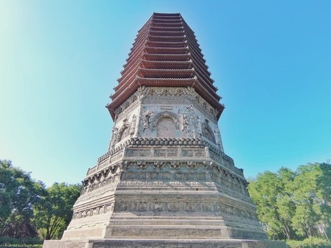 玲瓏塔