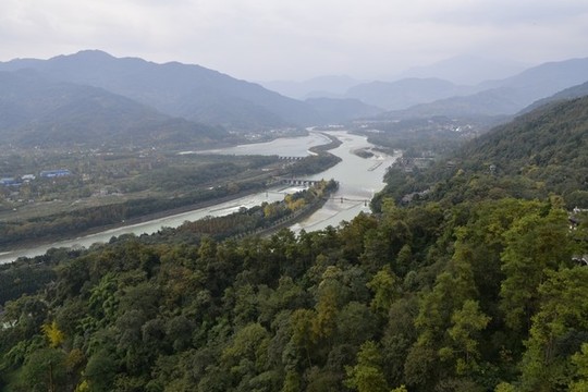 都江堰俯瞰