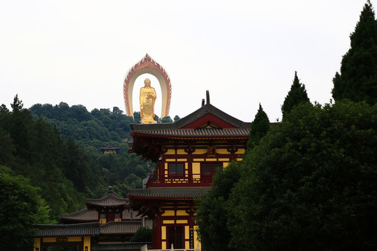東林大佛