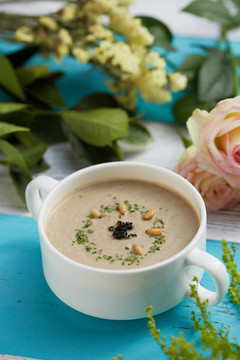 黑松露蘑菇湯