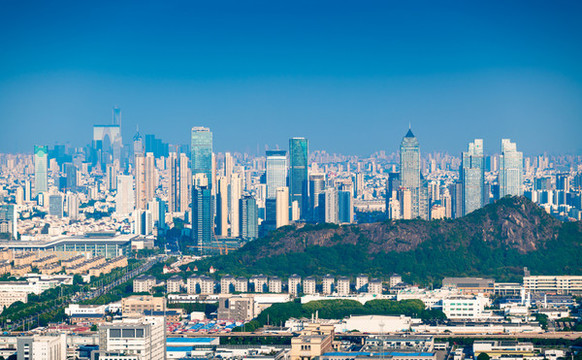 天平山遠(yuǎn)眺蘇州城市天際線