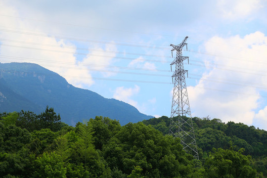 電力塔