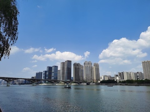 橘子洲大橋