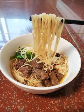 牛肉面